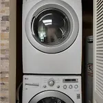 Aqua 1402